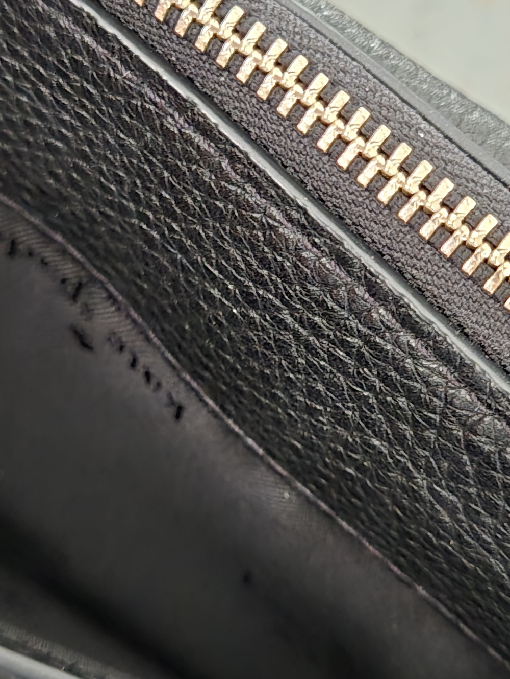 Kate Spade Crossbody - Picture 15 of 16
